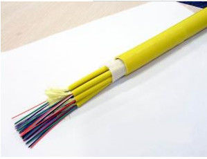 FRP protegió el cable de descenso del cable de fribra óptica FTTH fácil atascar el cable del inddor