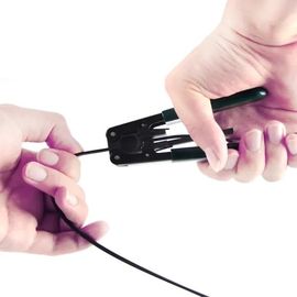 Fibra óptica del cable de Wire Ftth Drop del mensajero de la chaqueta del PVC o de LSZH