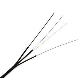 1-4 el cable de descenso de la base FTTH FRP/el miembro de fuerza del acero cubrió el cable óptico plano